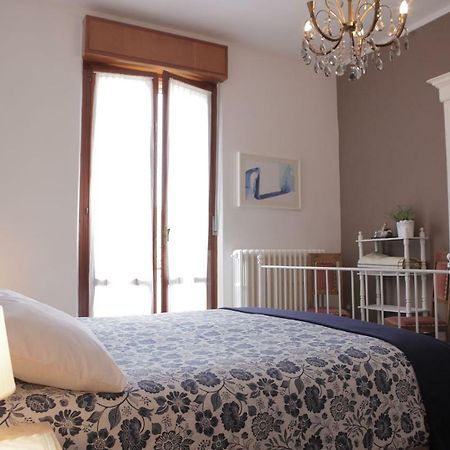 ペザロ Goga&Romeo Bed & Breakfast エクステリア 写真