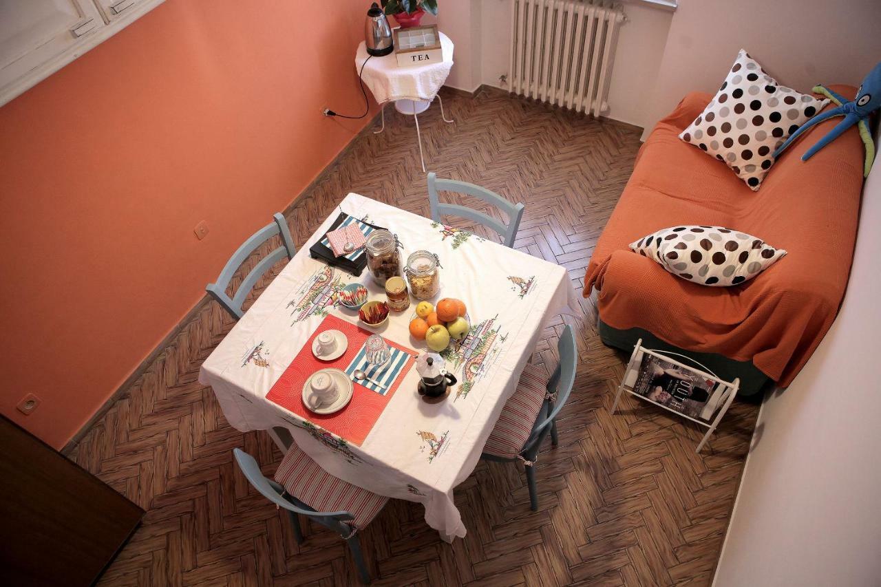 ペザロ Goga&Romeo Bed & Breakfast エクステリア 写真