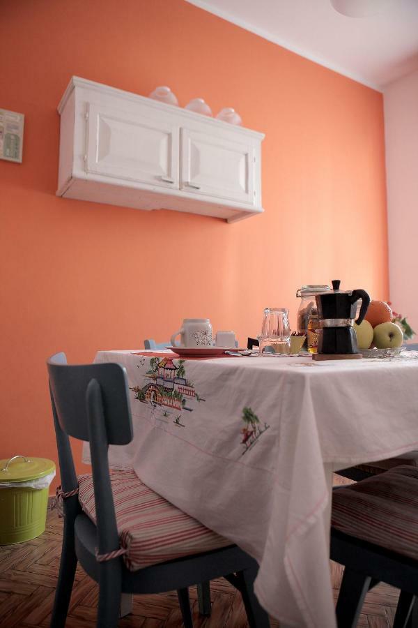 ペザロ Goga&Romeo Bed & Breakfast エクステリア 写真